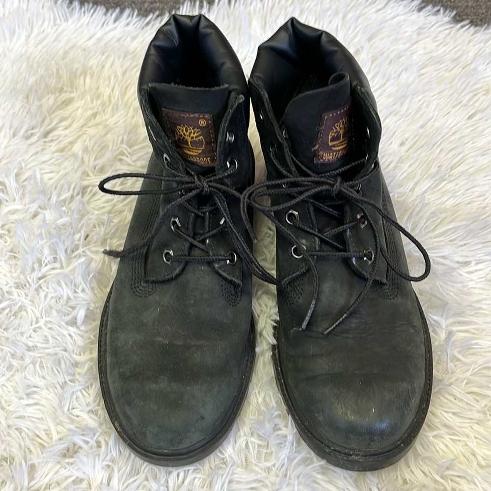 Timberland black leather waterproof boots youth 3.5